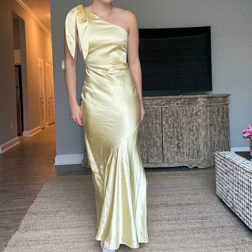 Asymmetrical Ruched Yellow One Shoulder Gown